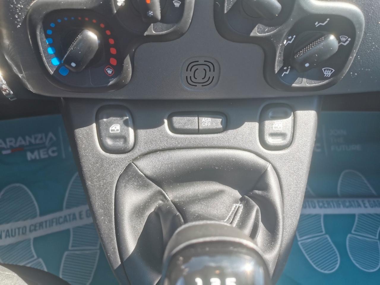 Fiat Panda 1.0 FireFly S&S Hybrid City Cross