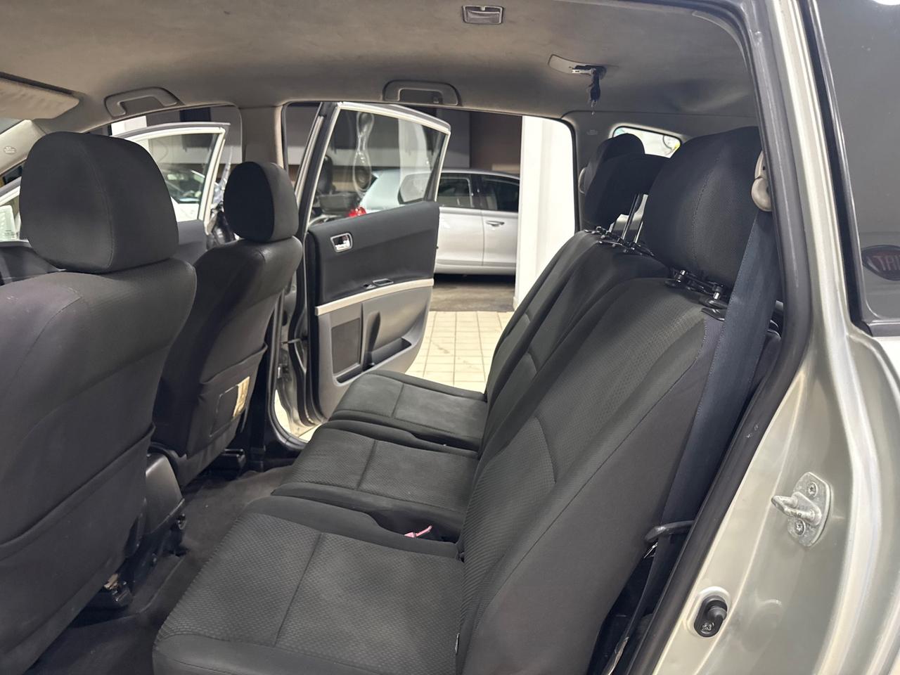 Toyota Corolla Verso 2.2 136cv