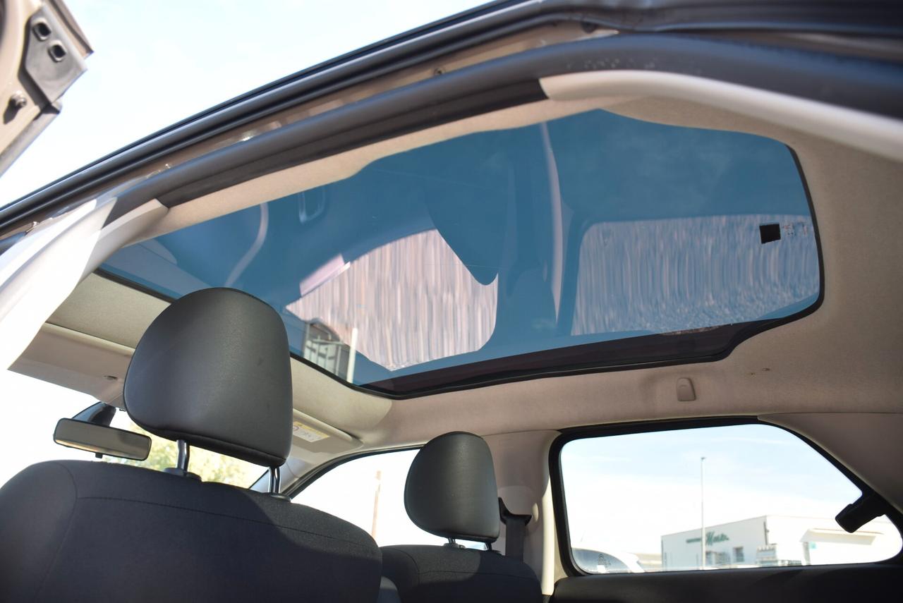 Citroen C4 Cactus AUTOCARRO CON POSTI E IVA DETR. 1.6HDi 100CV Shine TETTO NAVI SENSORI CRUISE