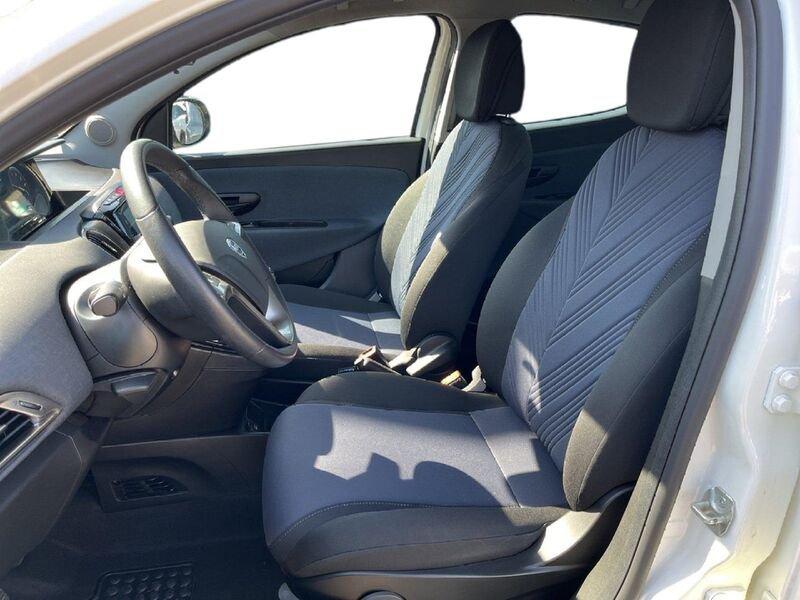 Lancia Ypsilon III 2021 1.0 firefly hybrid Gold s&s 70cv