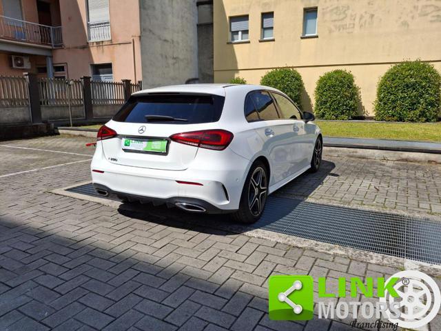 MERCEDES-BENZ A 200 Premium AMG GARANZIA INCLUSA