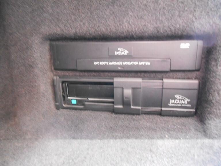 JAGUAR XK8 4.0 COUPE' ISCRITTA A.S.I CRS