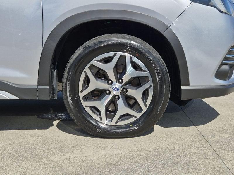 Subaru Forester 2.0i e-boxer Style lineartronic