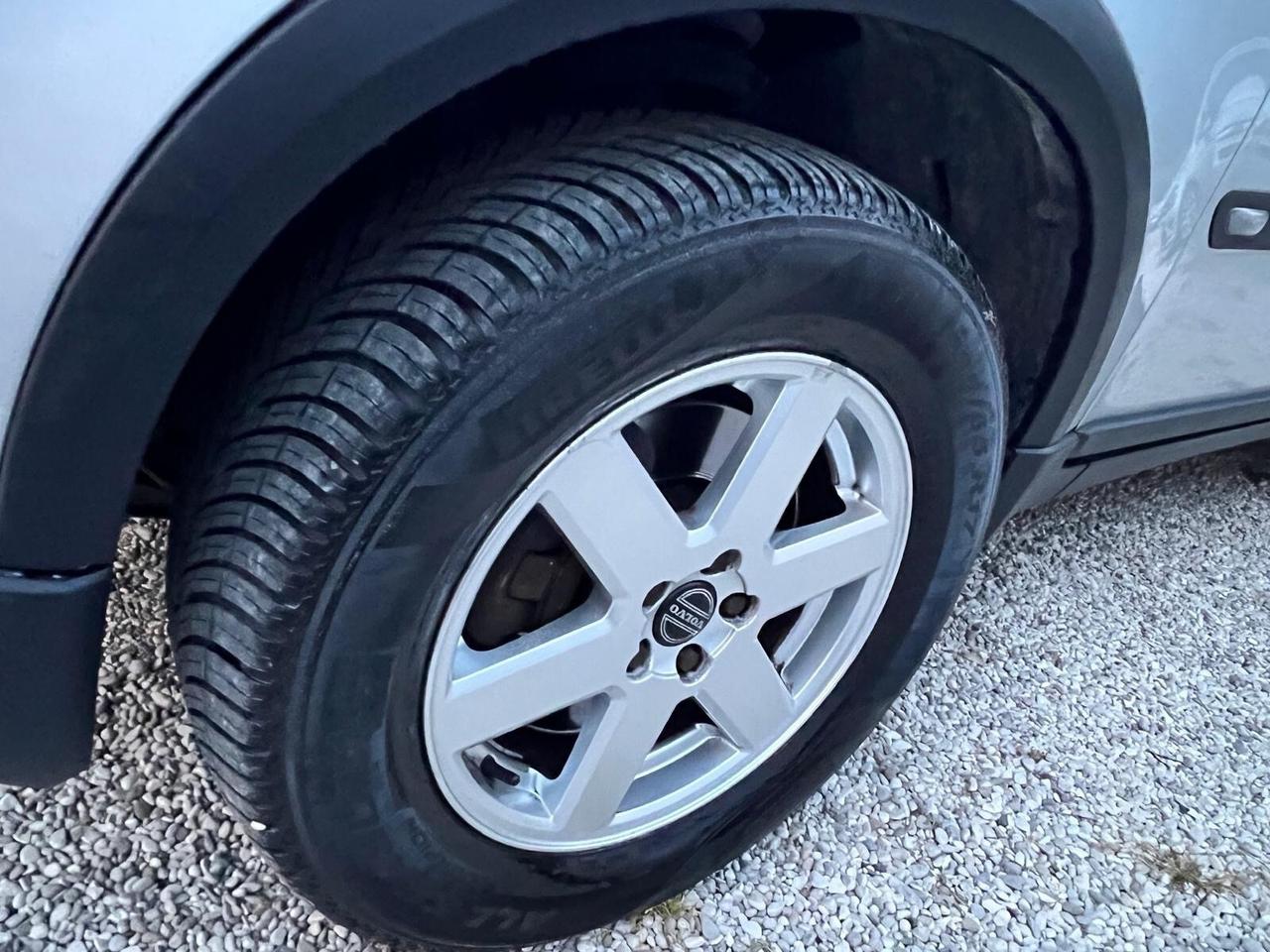 Volvo XC 90 2.4 4x4 7 posti