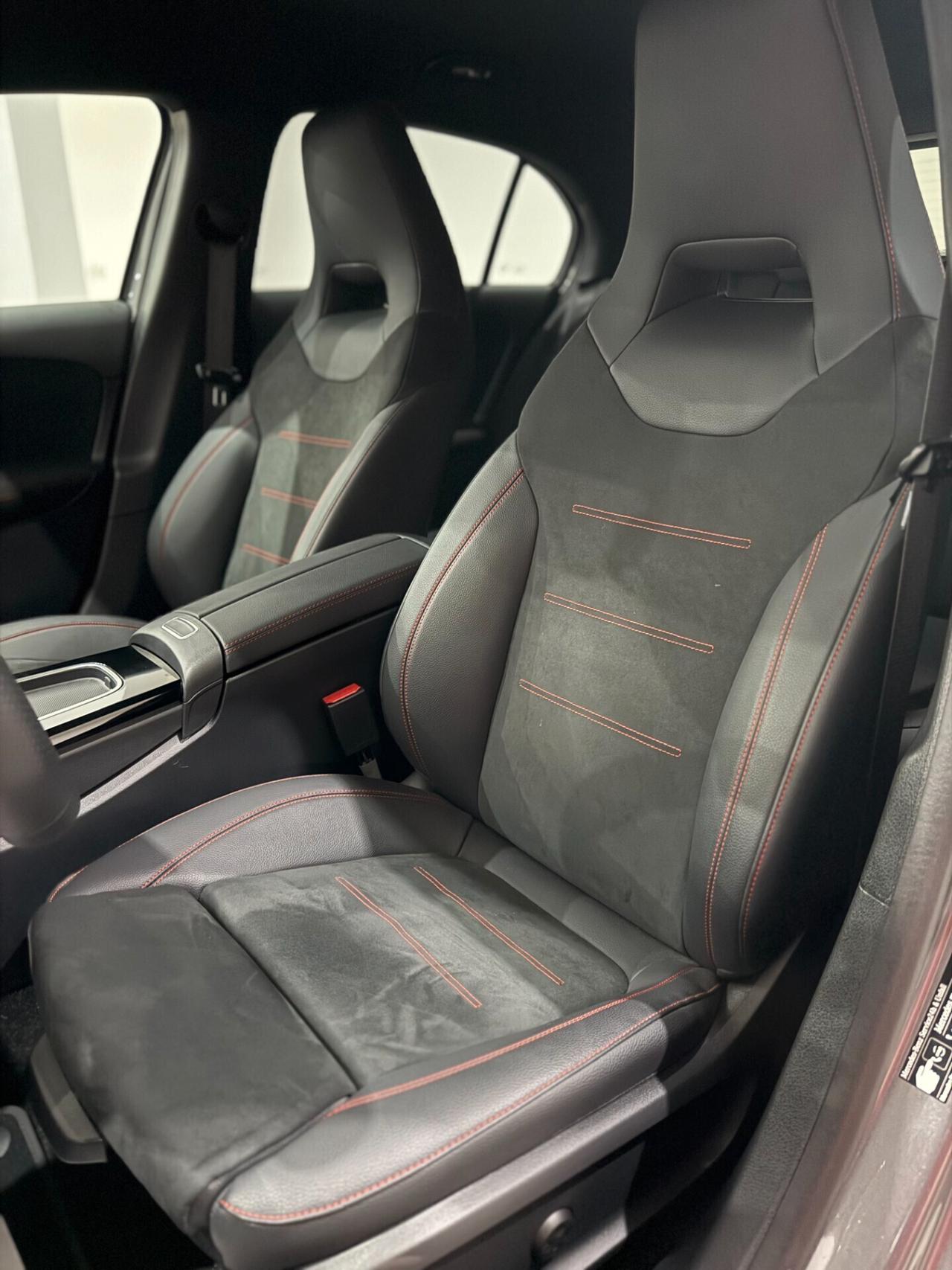 Mercedes-benz A 200 d Automatic AMG Line Premium