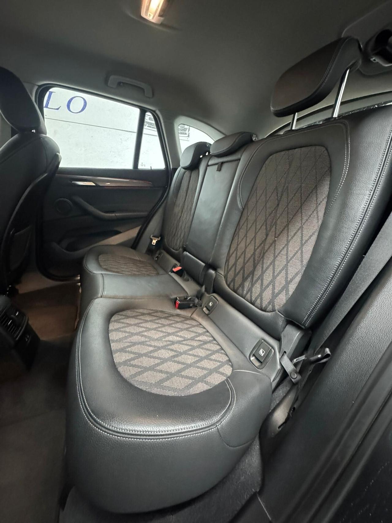 Bmw X1 xDrive20d Sport