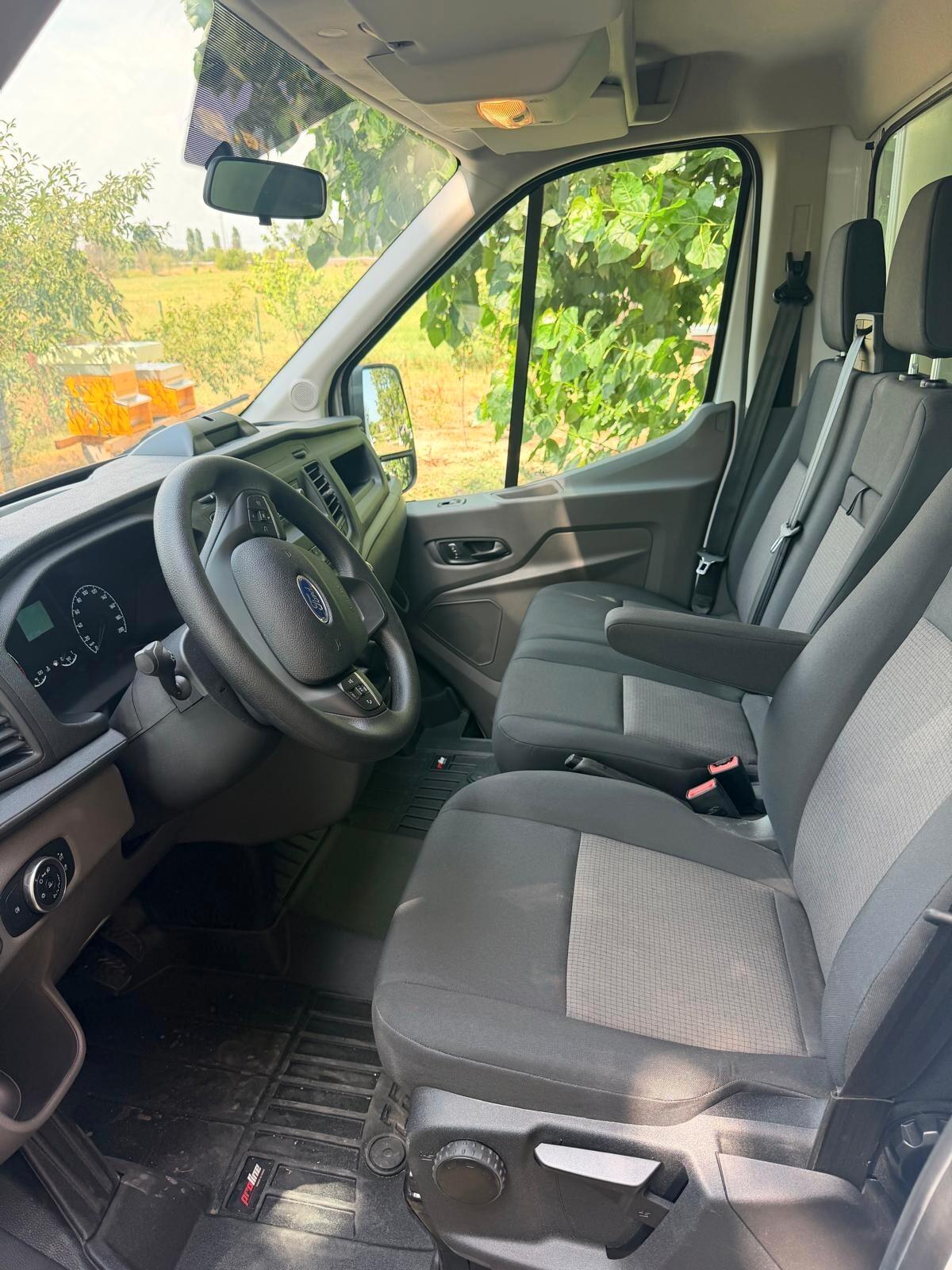 Ford Transit 2.0 TDCi 131 CV Box in Alluminio – 2022 – Solo 3.247 km