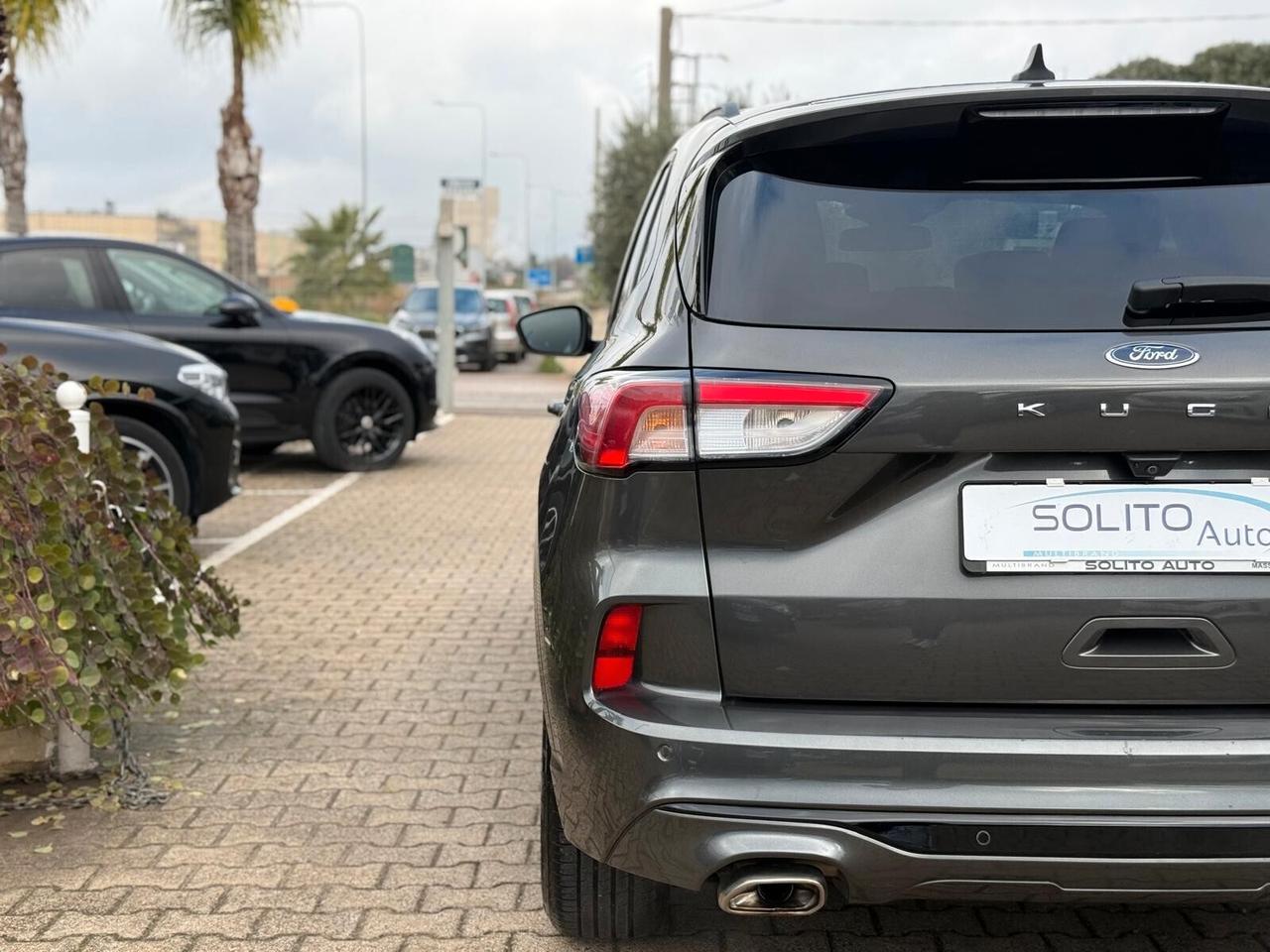 Ford Kuga 1.5 120cv ST-LINE Aut. N1 Autocarro 100% Detraibile