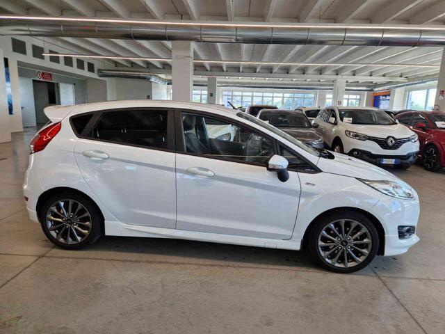 FORD Fiesta 1.5 TDCi 75CV 5 porte ST-Line