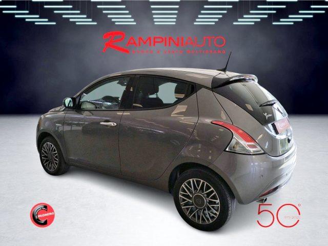 LANCIA Ypsilon 1.0 FireFly Hybrid Gold Plus Km 39.000 Iva Esposta