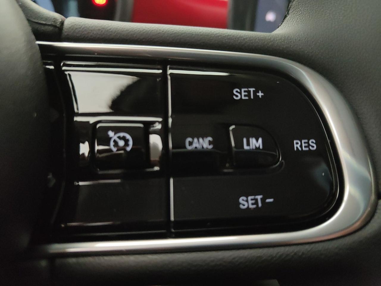 FIAT 500e 500E 95CV RED