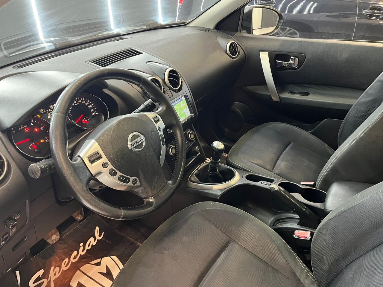 Nissan Qashqai 2.0 dCi DPF Tekna 7 POSTI TETTO