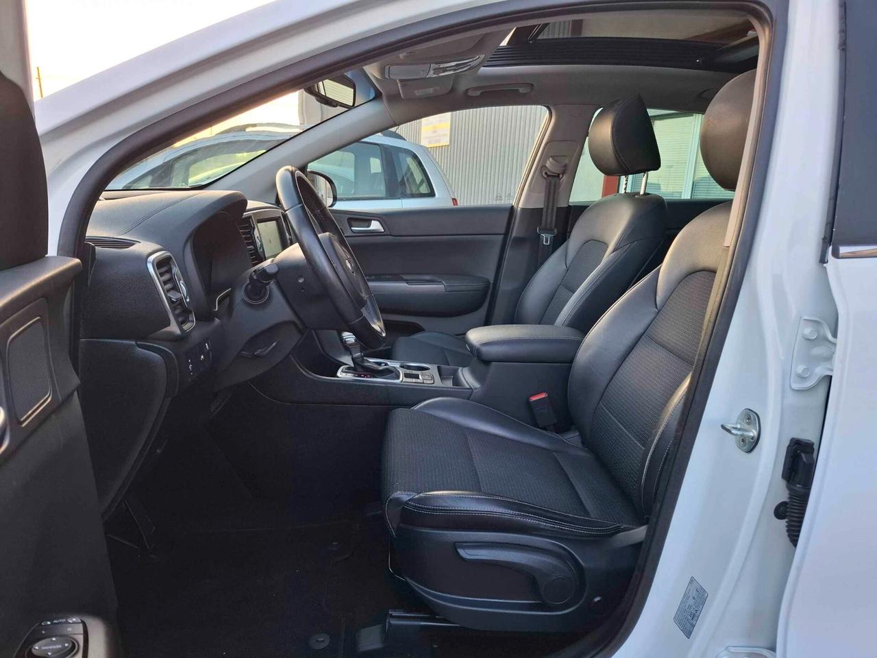 Kia Sportage 1.7 CRDI 141 CV TETTO APRIBILE - 2017