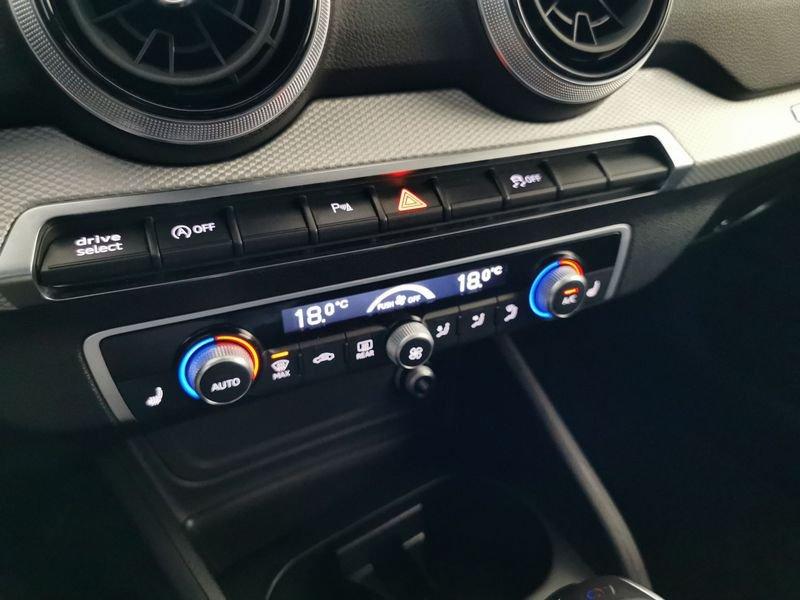 Audi Q2 35 2.0 tdi Business Advanced s-tronic