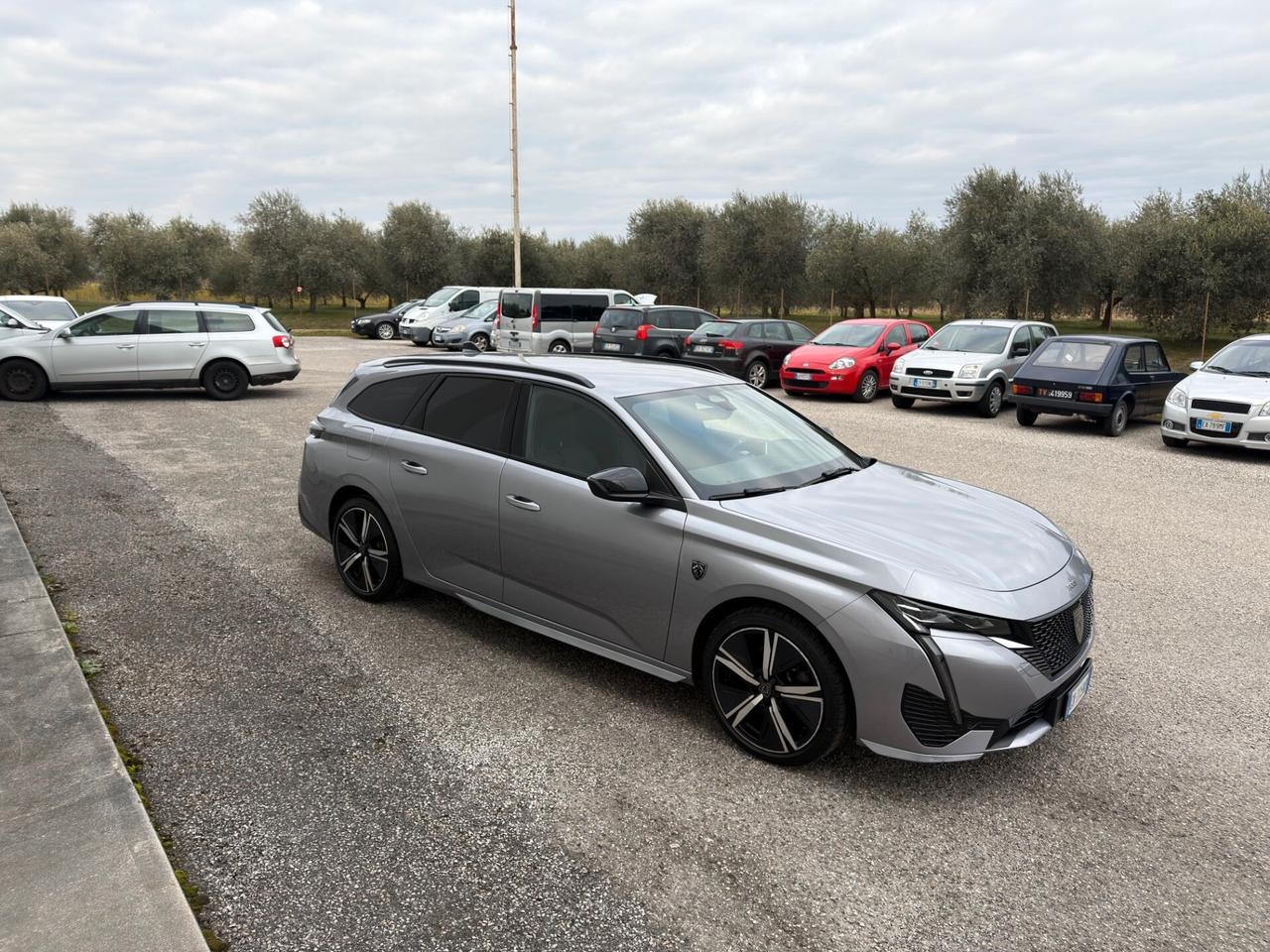 Peugeot 308 BlueHDi 130 S&S EAT8 SW GT