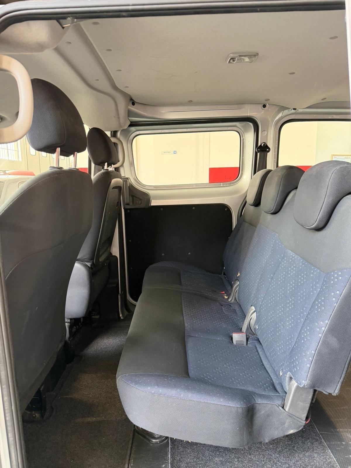 Nissan NV200 1.5 dCi 110CV Combi 2in1 (N1)