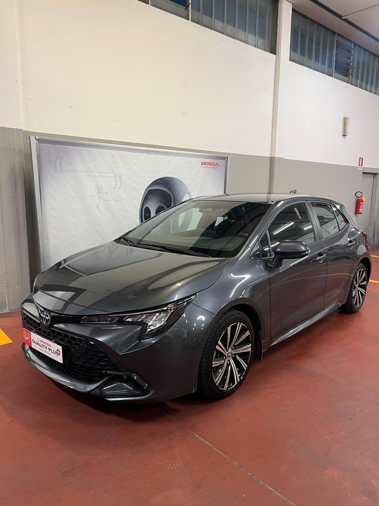 Toyota Corolla Active 1.8 Hybrid