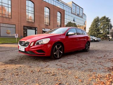Volvo V60 2.0 d4 ved (d3) R-design geartronic