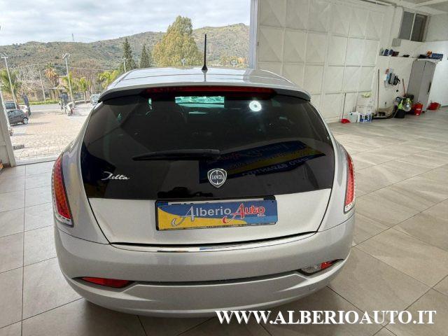 LANCIA Delta 1.6 MJT DPF Silver