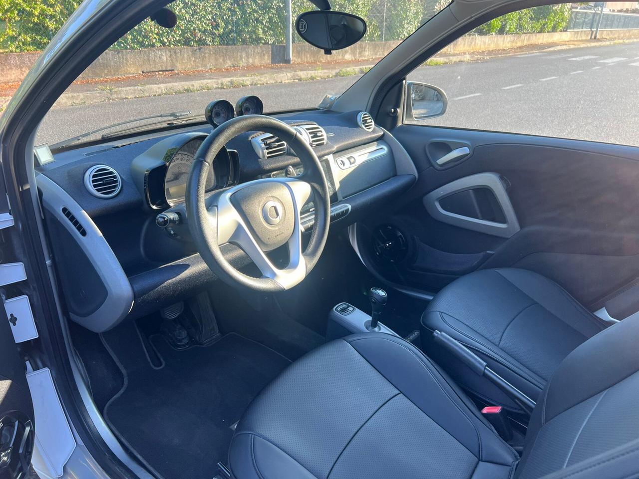 Smart ForTwo 1000 52 kW MHD coupé passion