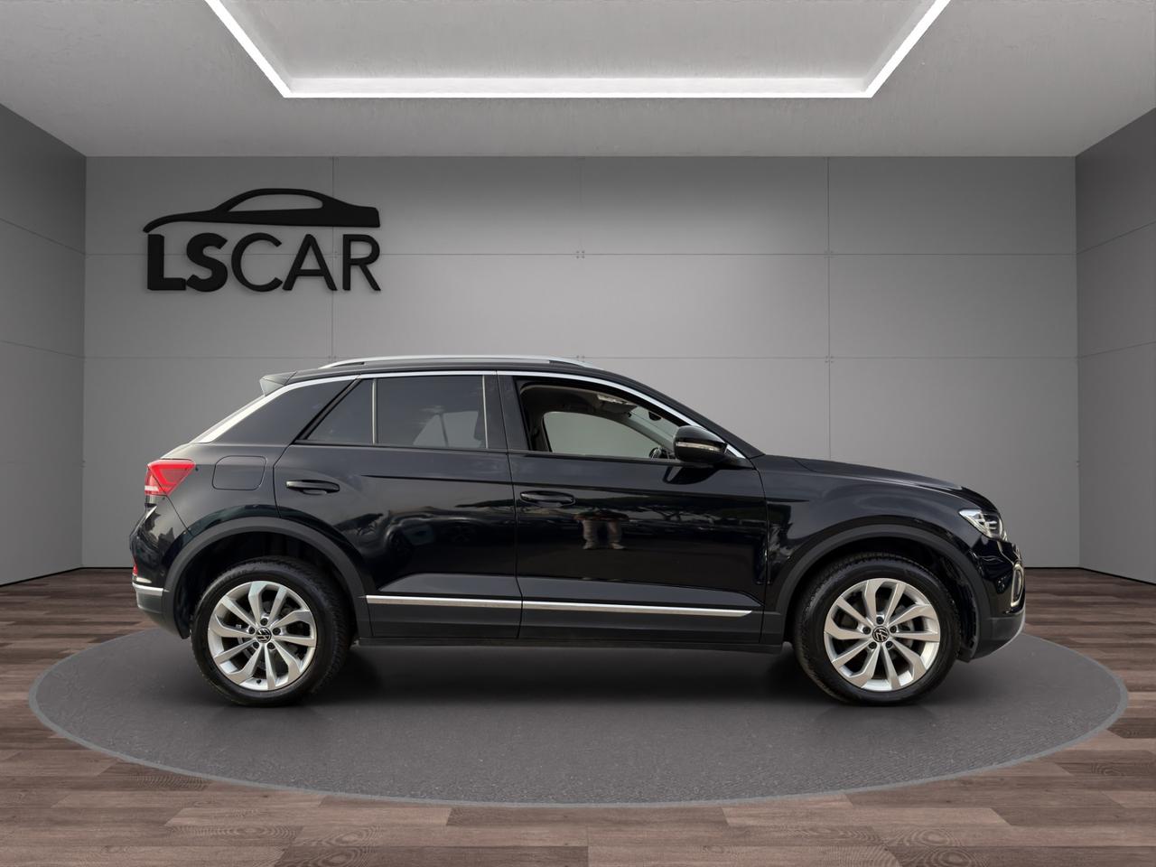 Volkswagen T-Roc 1.0 tsi STYLE 110cv - Unipro - Promo Finanziamento - Garanzia - Virtual Cockpit - Schermo - Sensori