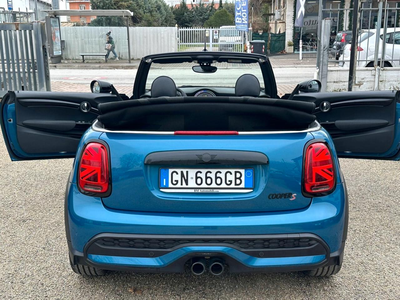 MINI COOPER S CABRIO YOURS 178CV