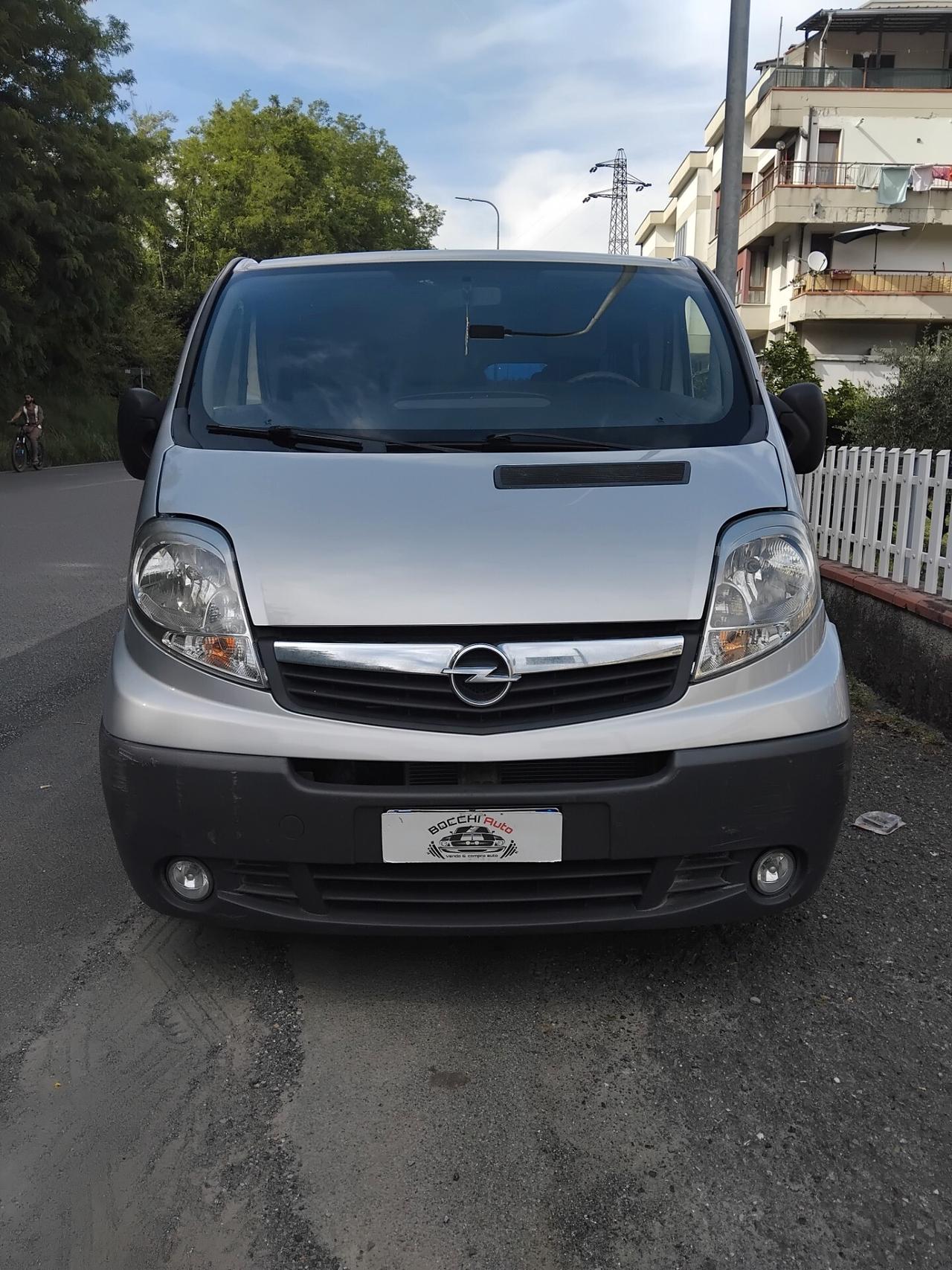 Opel Vivaro 27 1.9 CDTI/100CV PC-TN Combi