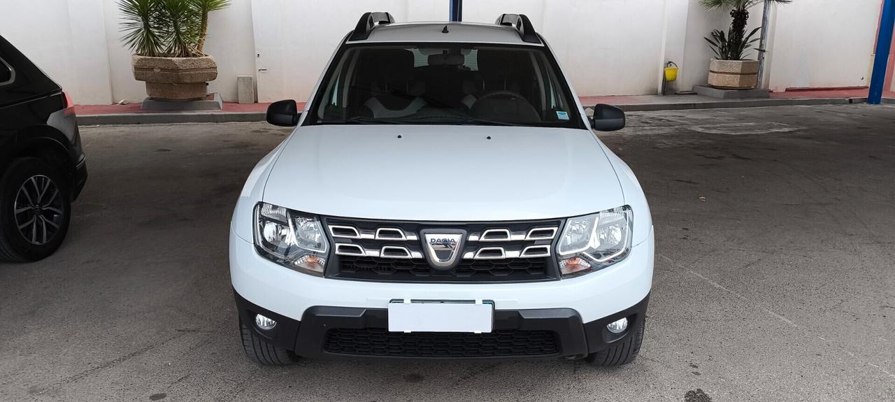 Dacia Duster 1.5 dCi 110CV con gancio unipro