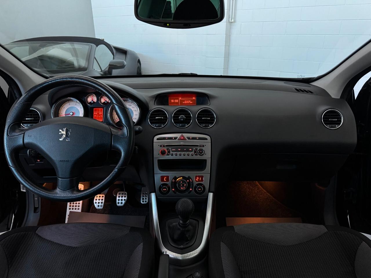 Peugeot 308 GT 1.6 THP 175CV Turbo TettoPanoramico Lane Assist