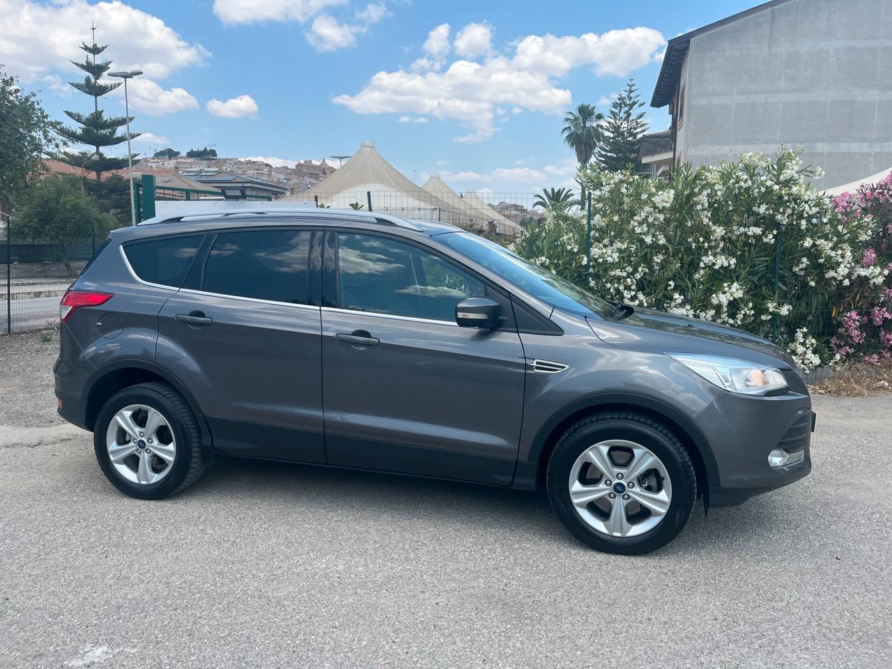 Ford Kuga 2.0 TDCI Titanium