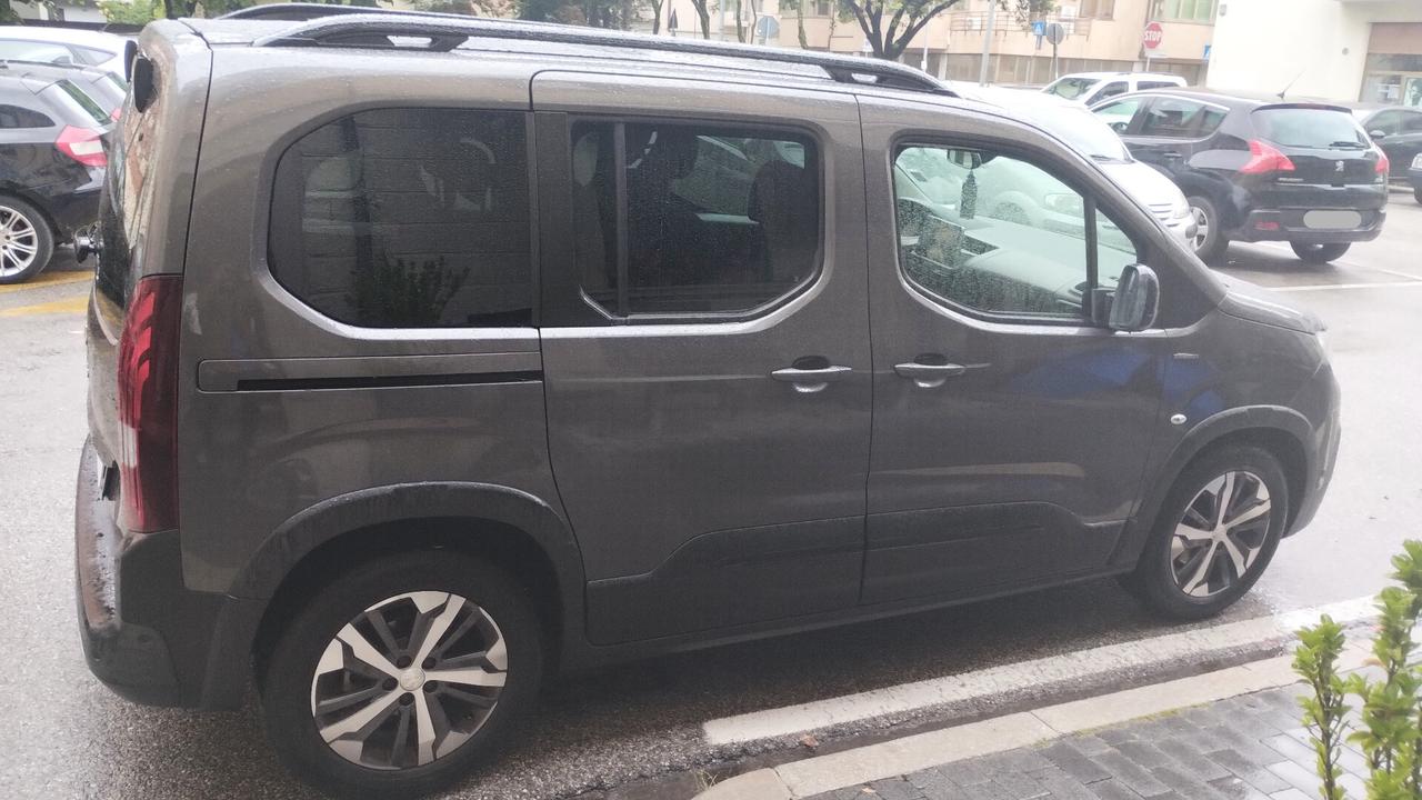 Peugeot Rifter BlueHDi 130 S&S GT Line Standard