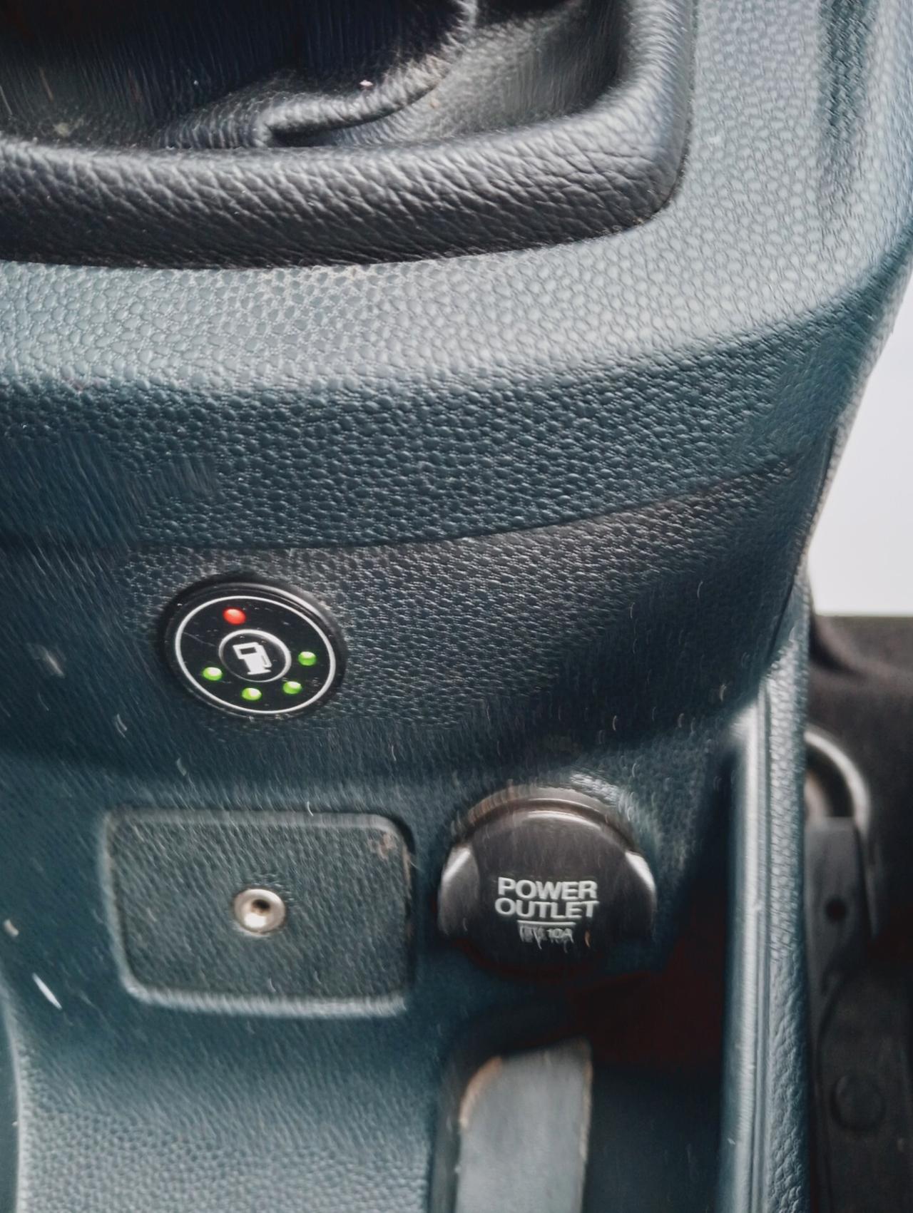 Ford Fiesta 1.4 5 porte Bz.- GPL Titanium