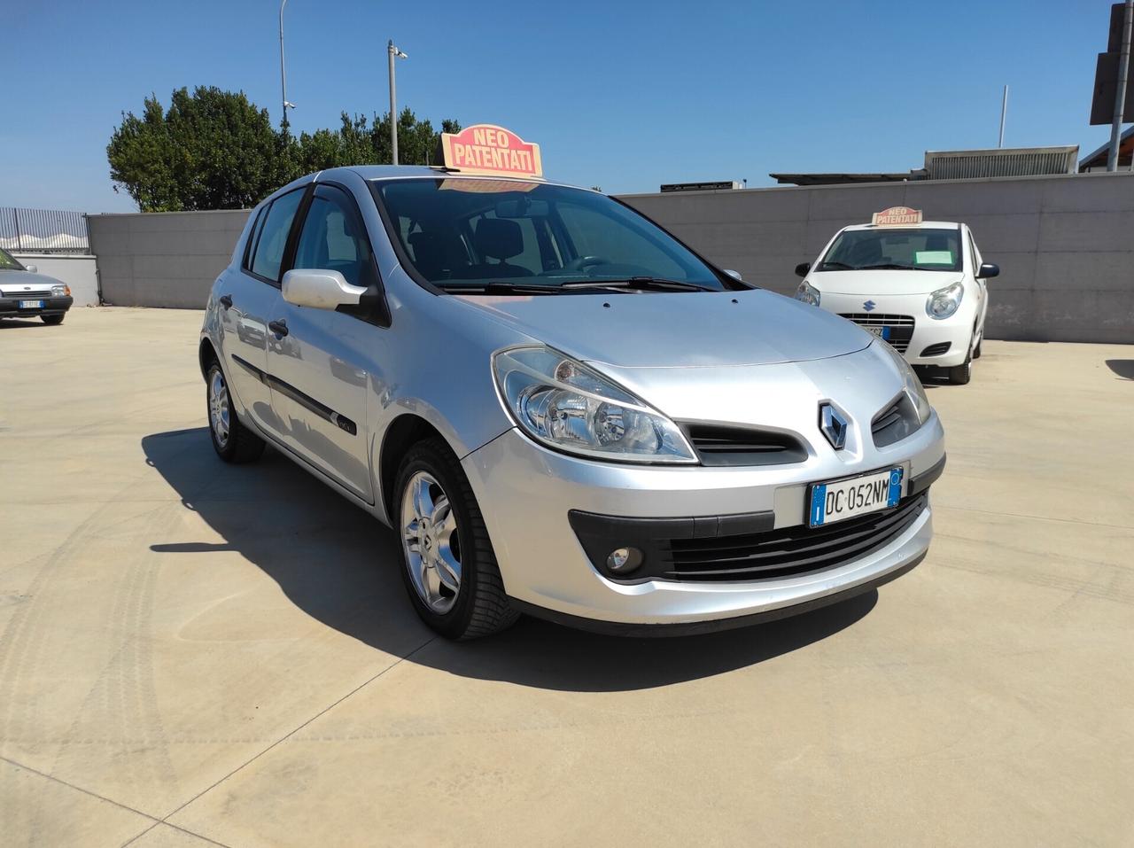 Renault Clio 1.5 dCi - 85cv NEOPATENTATI