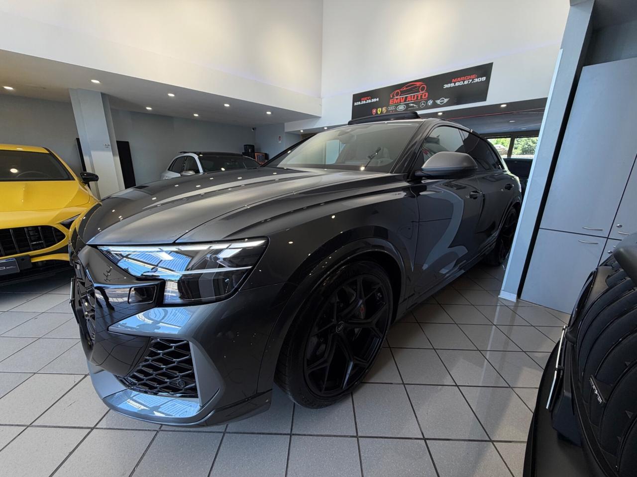 Audi RSQ8 performante641cv pronta consegna in sede