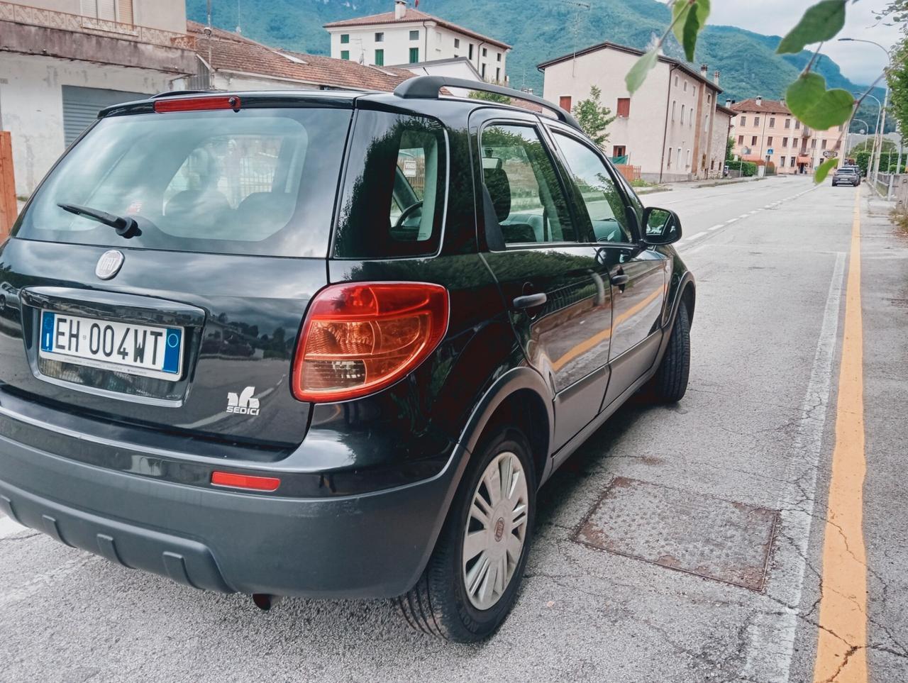 Fiat Sedici 2.0 MJT 16V DPF 4x2 Emotion