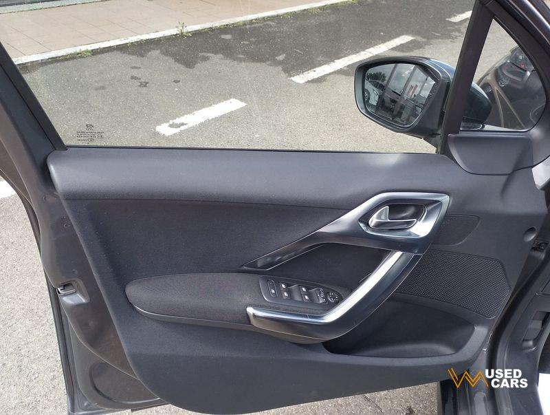 Peugeot 2008 PureTech Turbo 110 S&S Allure