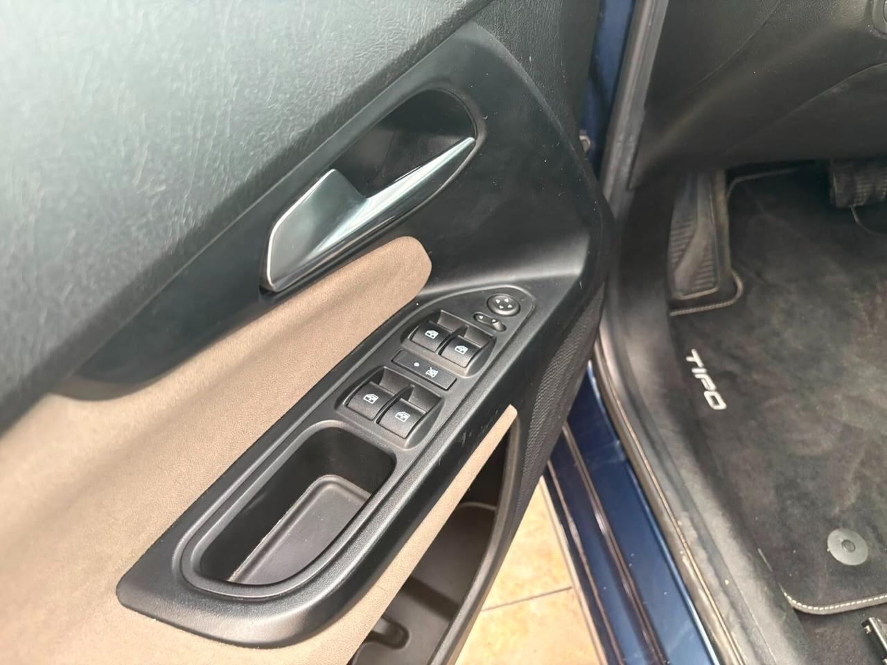 Fiat Tipo 1.6 Mjt S&S DCT SW Lounge