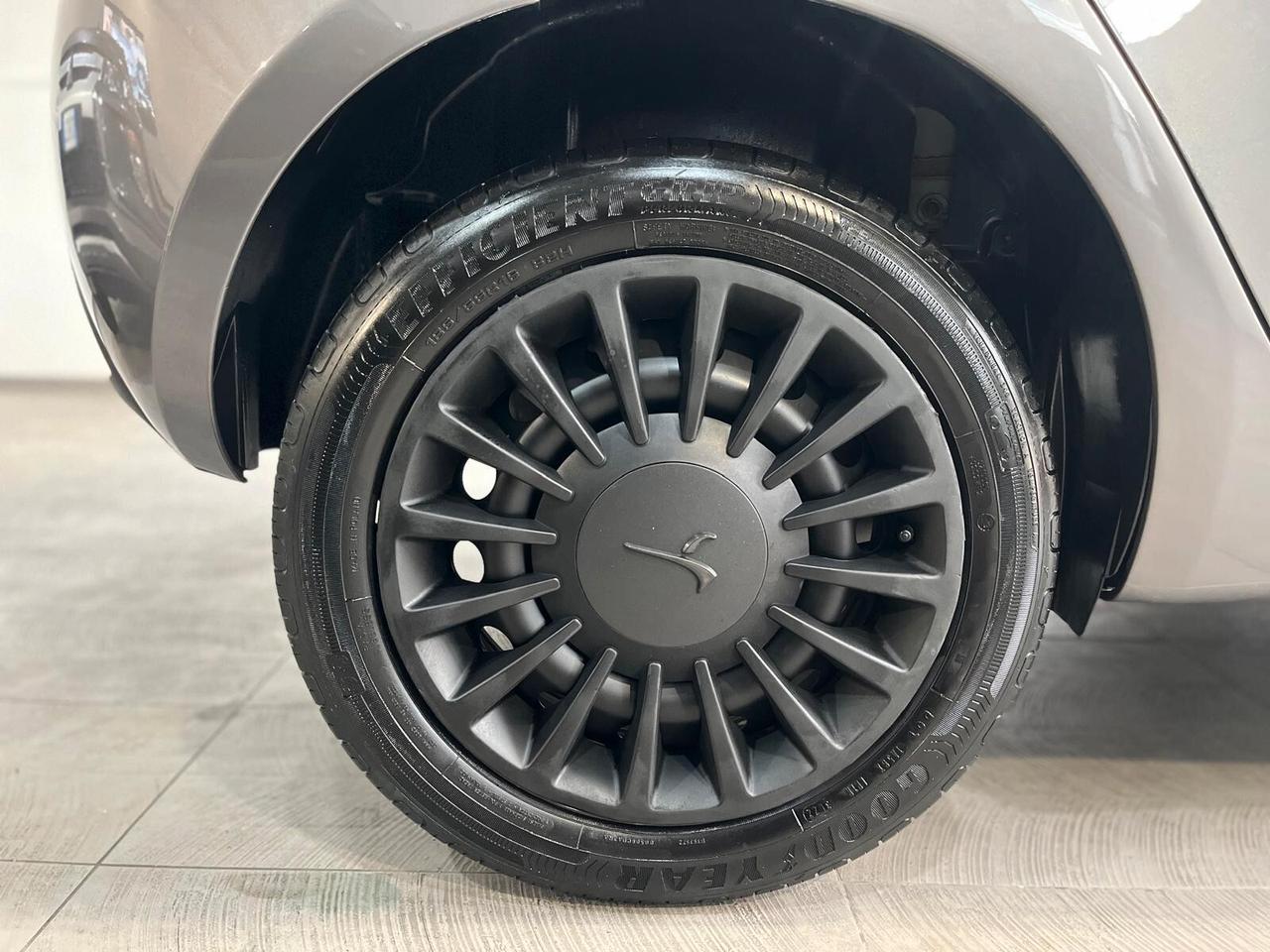LANCIA YPSILON HYBRID 1.0 ECOCHIC *43MILAKM* *UNICOPRO*