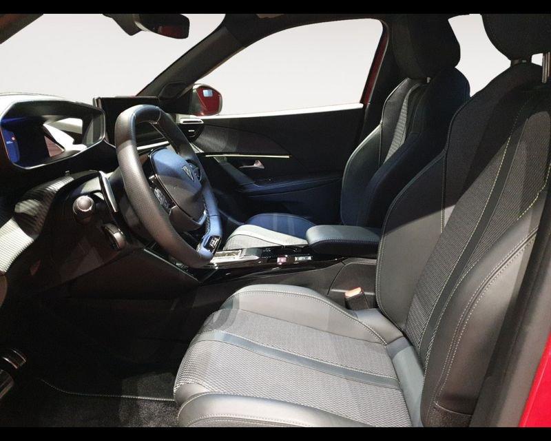 Peugeot 2008 2ª serie PureTech 130 S&S EAT8 GT