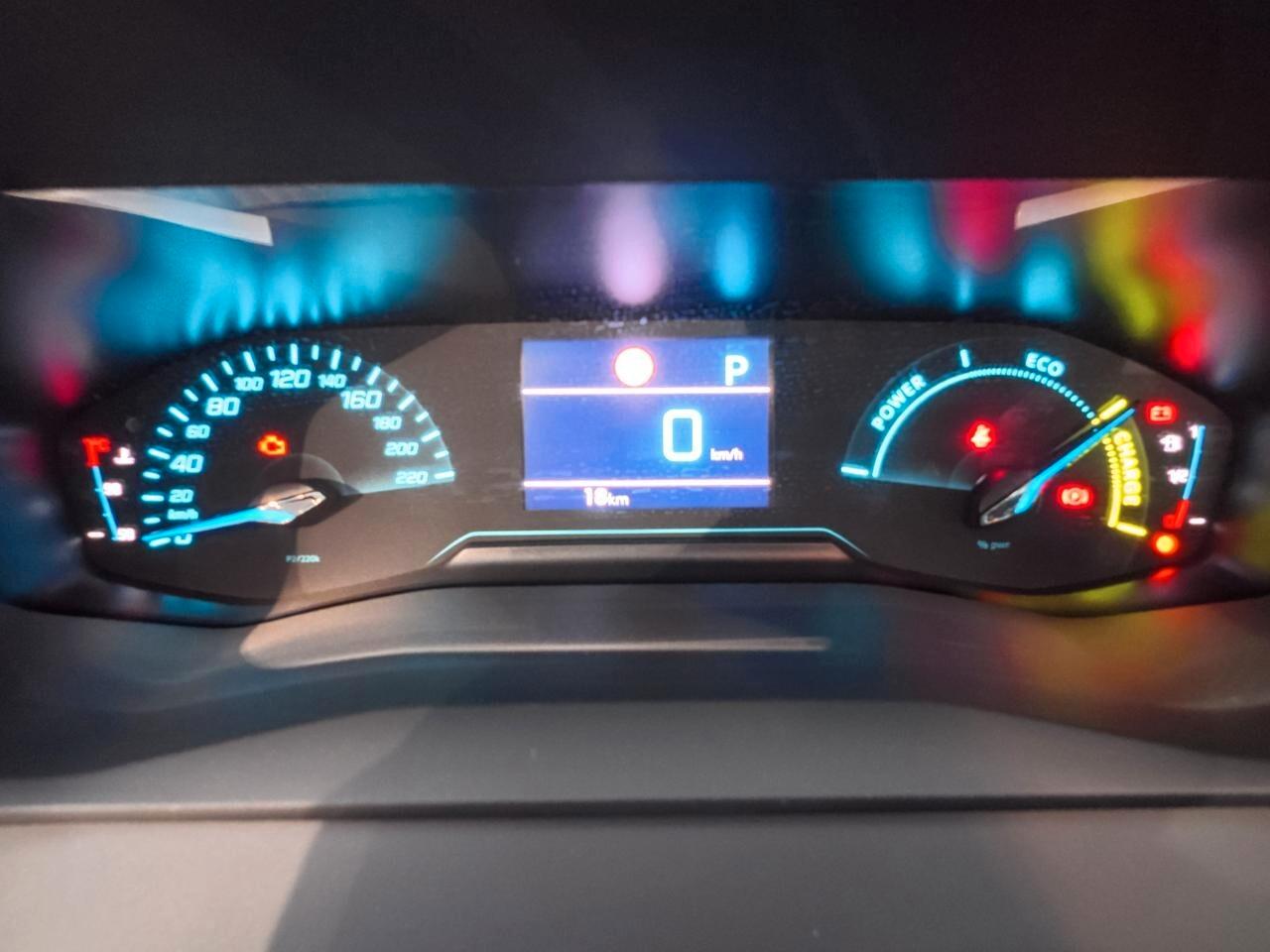 Peugeot 208 Hybrid 100 e-DCS6 Style KM 0