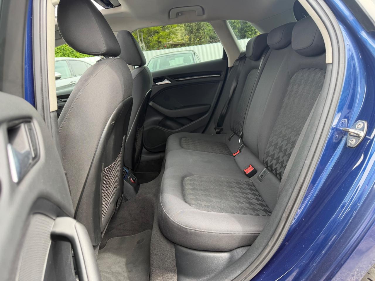 Audi A3 SPB 1.4 TFSI S tronic g-tron Ambiente