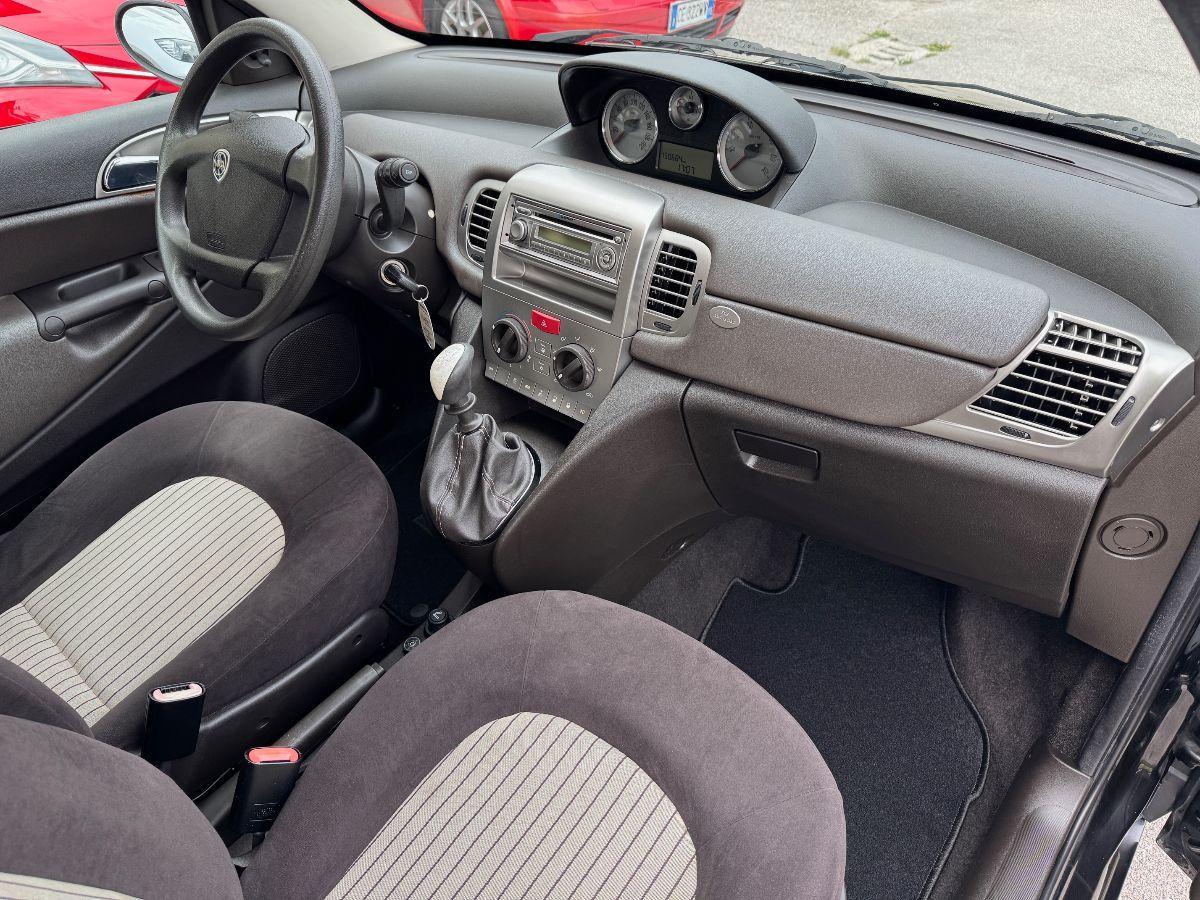 LANCIA - Ypsilon - 1.2 Argento GPL #NEOPATENTATI