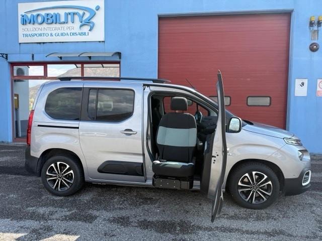 Citroen Berlingo Auto per disabili - sedile uscente Fadiel