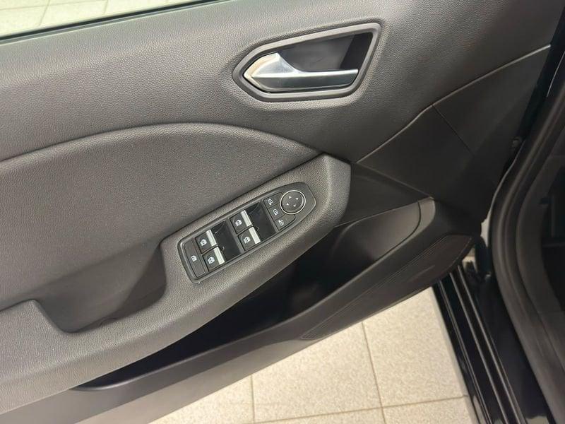 Renault Clio E-Tech Hybrid 1.6 Hybrid E-TECH 103KW BUSINESS AUTOCARRO N1