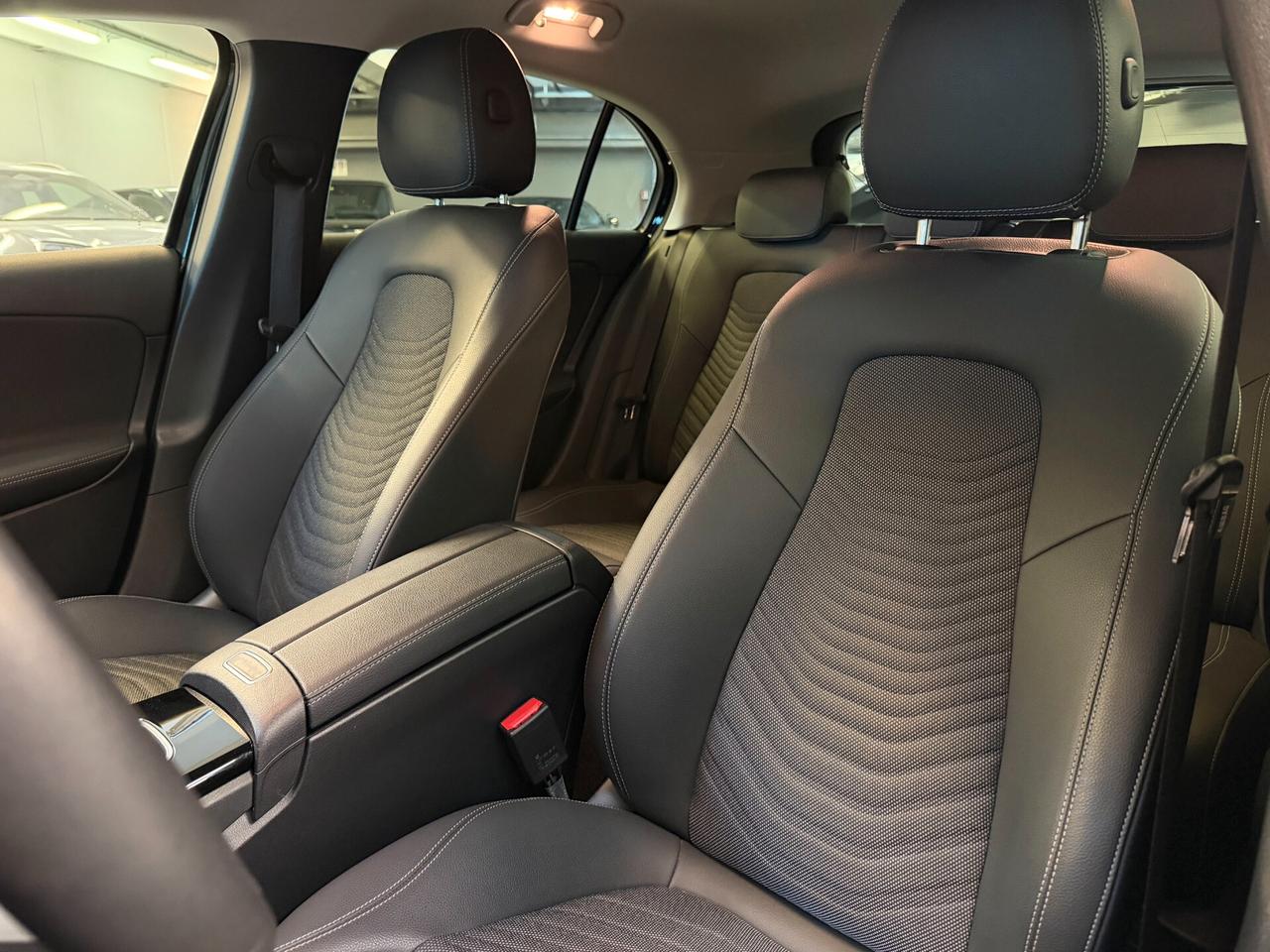 Mercedes-Benz A 180 NEOPATENTATI Advanced Plus AUTO - TELECAMERA - SEDILI RISCALDATI