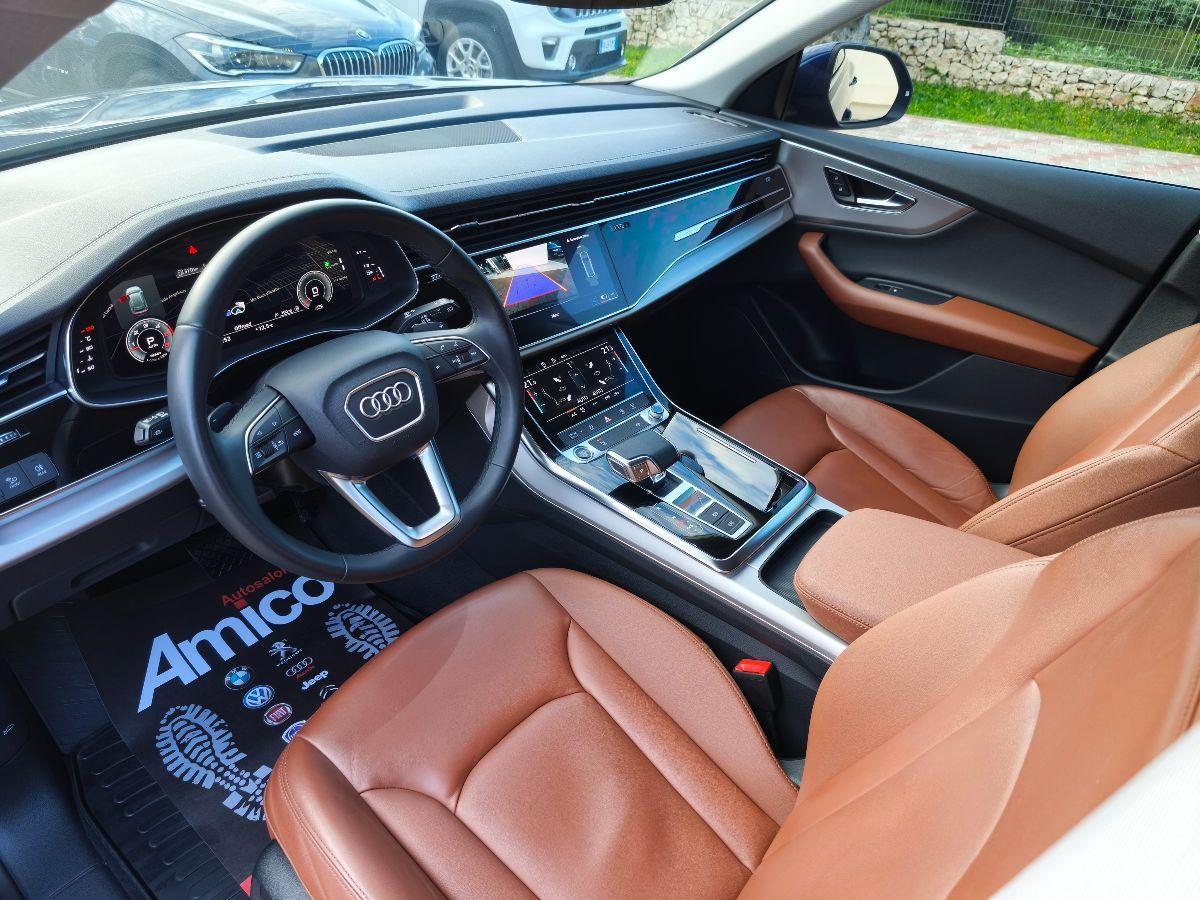 AUDI Q8 50 TDI 286 CV quattro S-LINE