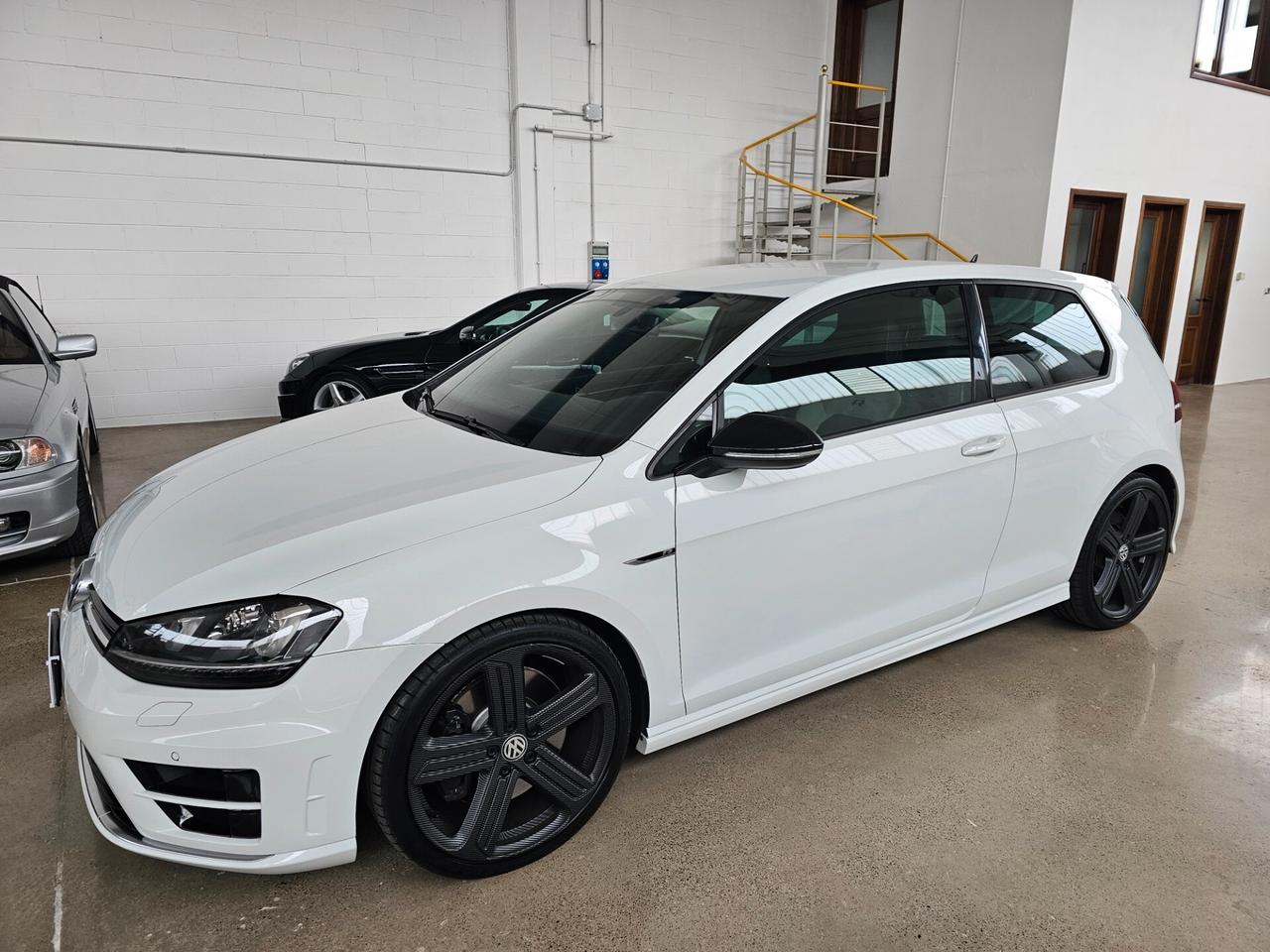 Volkswagen Golf R 2.0 3p.