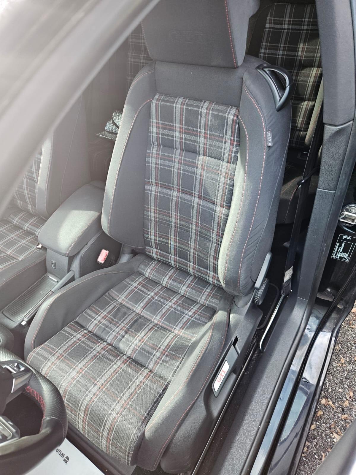 Volkswagen Golf GTI 2.0 TSI 3p.