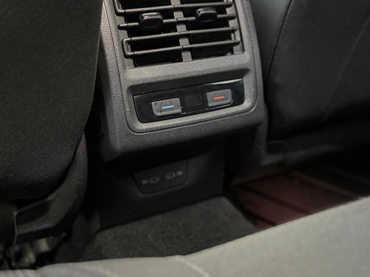 Volkswagen Golf 2.0 TDI DSG GTD