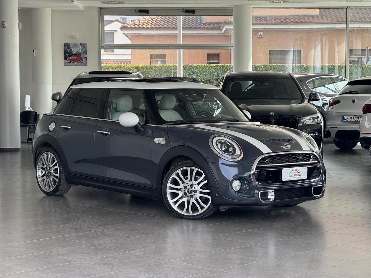Mini 5 Porte Cooper SD 2.0 170cv Aut. Hype Tetto Apribile